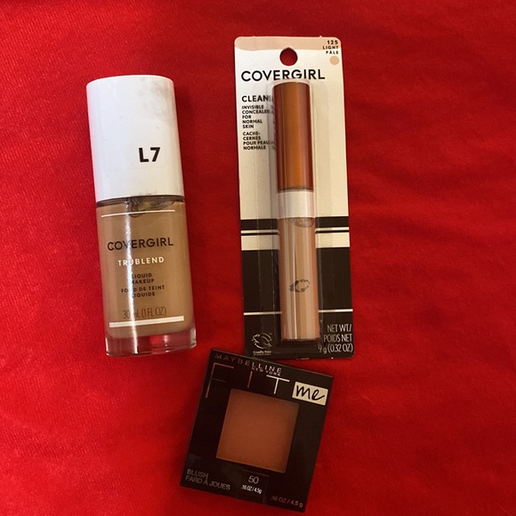 Makeup Bundle - Picture 4 of 9